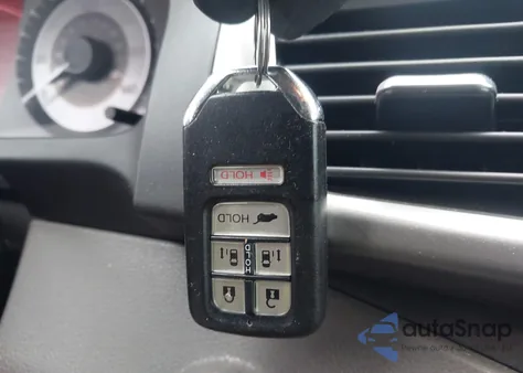 2016 Honda Odyssey Ex-L z USA, uszkodzony, nr VIN 5FNRL5H6XGB076387